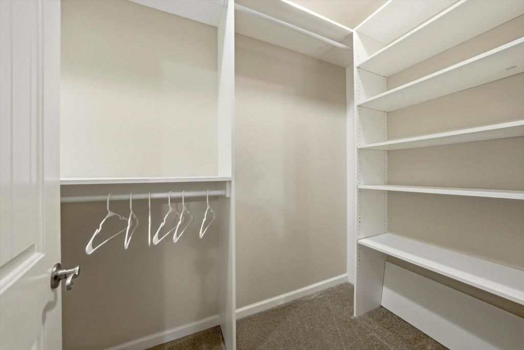 Image 18 of property listing at 44732 Elkhorn Trail, Indian Wells, CA 92210
