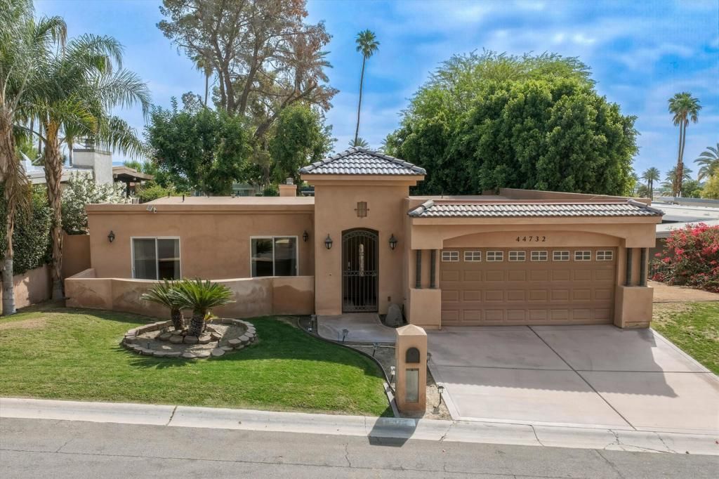 Image 27 of property listing at 44732 Elkhorn Trail, Indian Wells, CA 92210