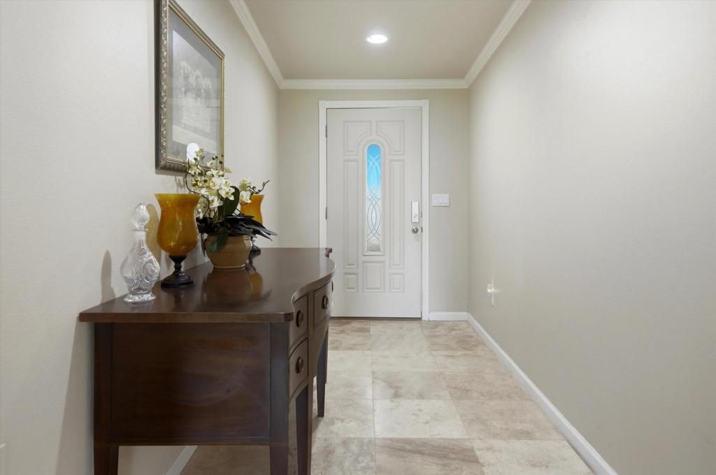 Image 6 of property listing at 44732 Elkhorn Trail, Indian Wells, CA 92210