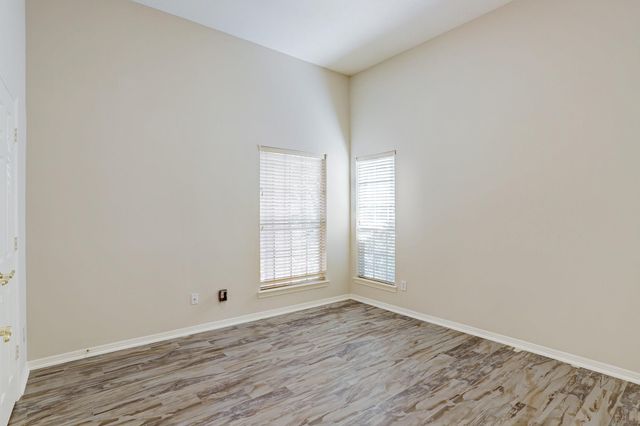 1515 Orchard Park Drive, Houston, TX 77077