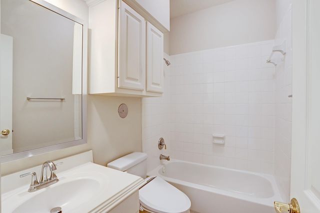 1515 Orchard Park Drive, Houston, TX 77077