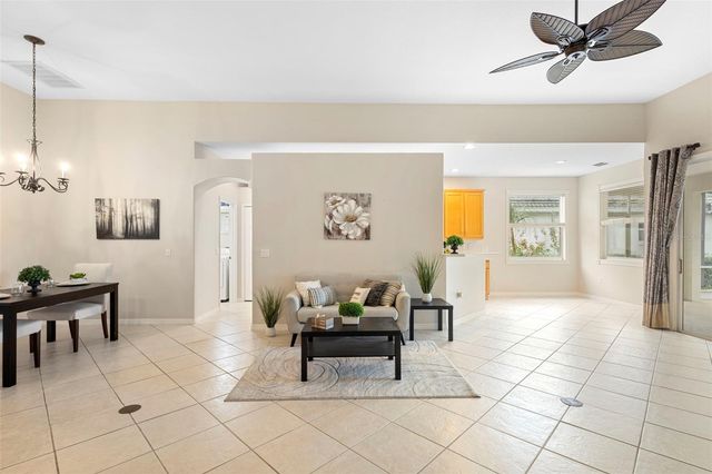 439 FOXHILL DRIVE, Debary, FL 32713