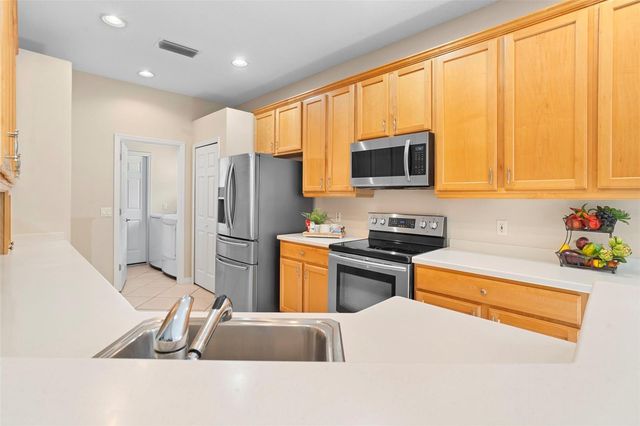 439 FOXHILL DRIVE, Debary, FL 32713