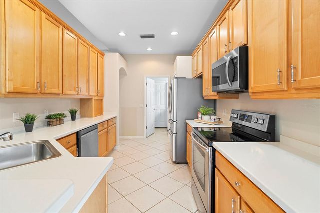 439 FOXHILL DRIVE, Debary, FL 32713