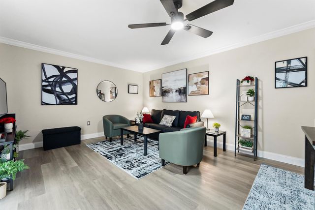 2949 SW 22nd Avenue 27a, Delray Beach, FL 33445