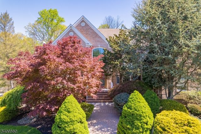 19 Ridge Rd, Green Brook Twp., NJ 08812