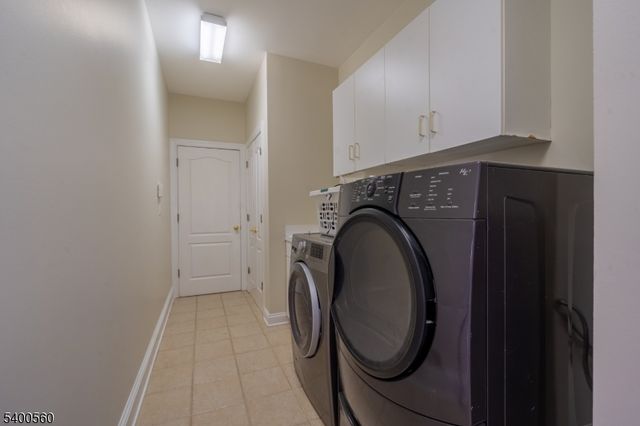 19 Ridge Rd, Green Brook Twp., NJ 08812