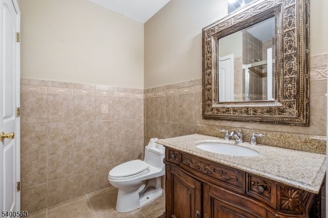 19 Ridge Rd, Green Brook Twp., NJ 08812