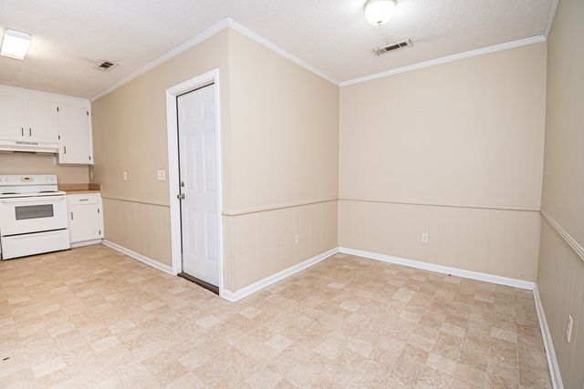 105 Salem Court, Dothan, AL 36301