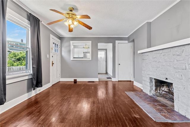 1 Vine Street, Excelsior Springs, MO 64024