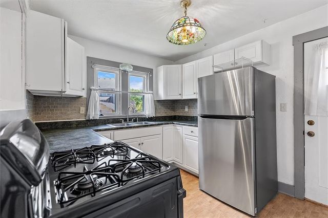 1 Vine Street, Excelsior Springs, MO 64024