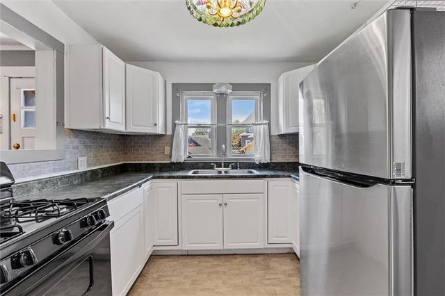 1 Vine Street, Excelsior Springs, MO 64024