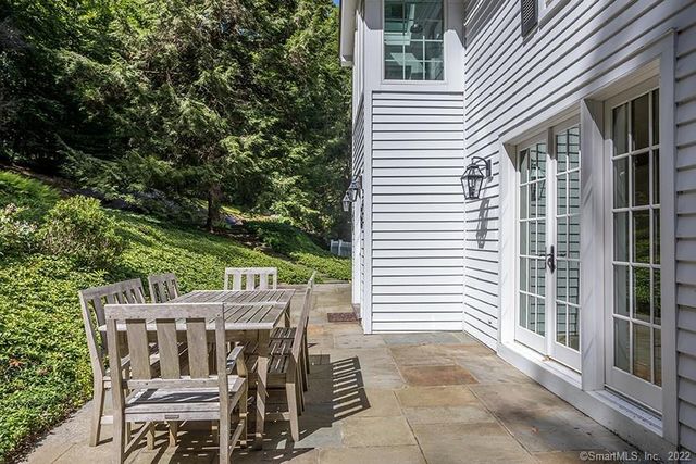 32 Wykeham Road, Washington, CT 06793