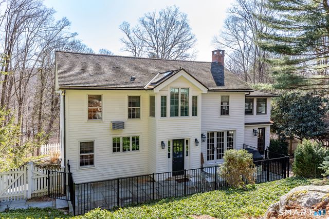 32 Wykeham Road, Washington, CT 06793