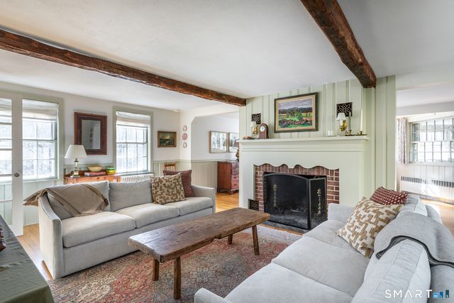 32 Wykeham Road, Washington, CT 06793