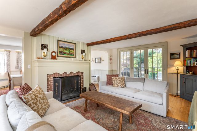 32 Wykeham Road, Washington, CT 06793