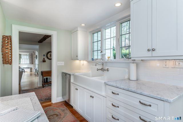 32 Wykeham Road, Washington, CT 06793