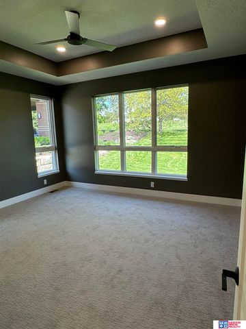 6500 Windflower Road, Lincoln, NE 68521