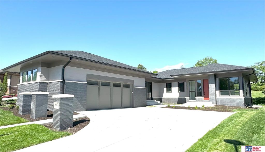 6500 Windflower Road, Lincoln, NE 68521