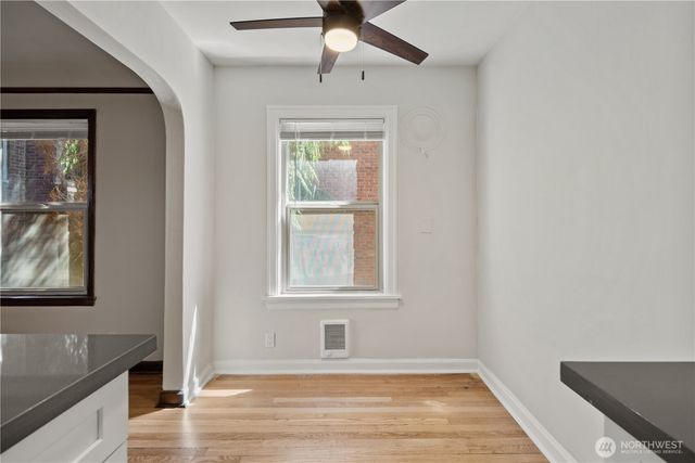 625 4th Avenue W, Seattle, WA 98119