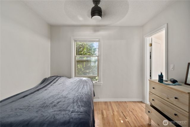 625 4th Avenue W, Seattle, WA 98119