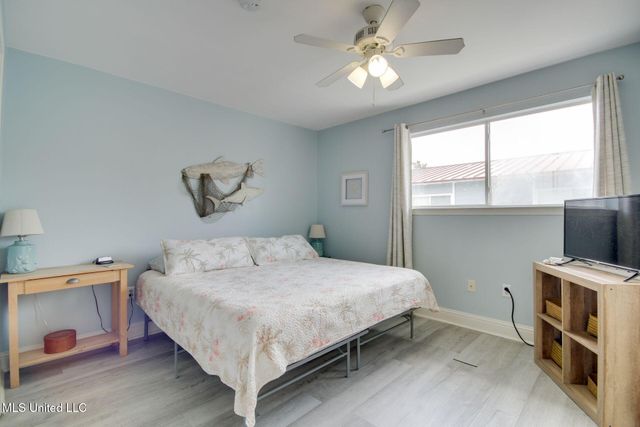 1664 Beach Boulevard, 101, Biloxi, MS 39531