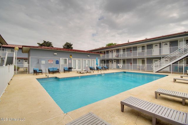 1664 Beach Boulevard, 101, Biloxi, MS 39531