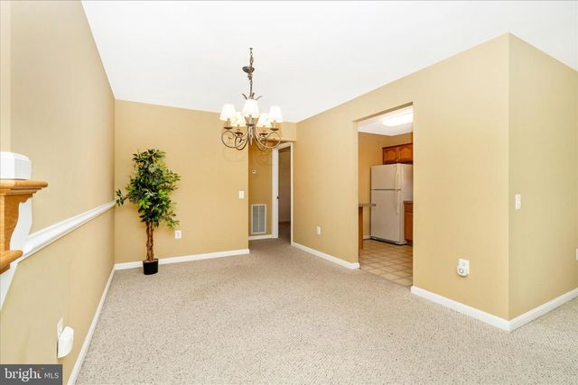 908 ROLLER COASTER CT, Mount Airy, MD 21771
