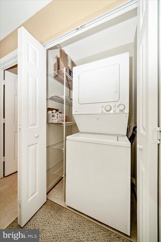 908 ROLLER COASTER CT, Mount Airy, MD 21771
