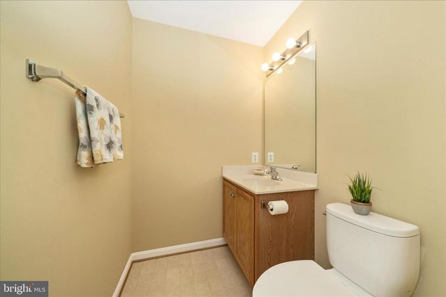 908 ROLLER COASTER CT, Mount Airy, MD 21771