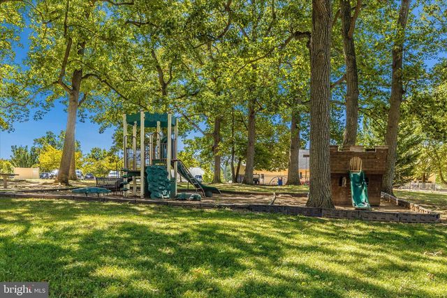 908 ROLLER COASTER CT, Mount Airy, MD 21771