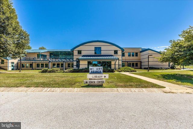 908 ROLLER COASTER CT, Mount Airy, MD 21771