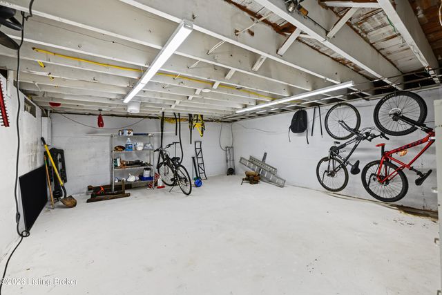 3921 W Highway 22, Crestwood, KY 40014