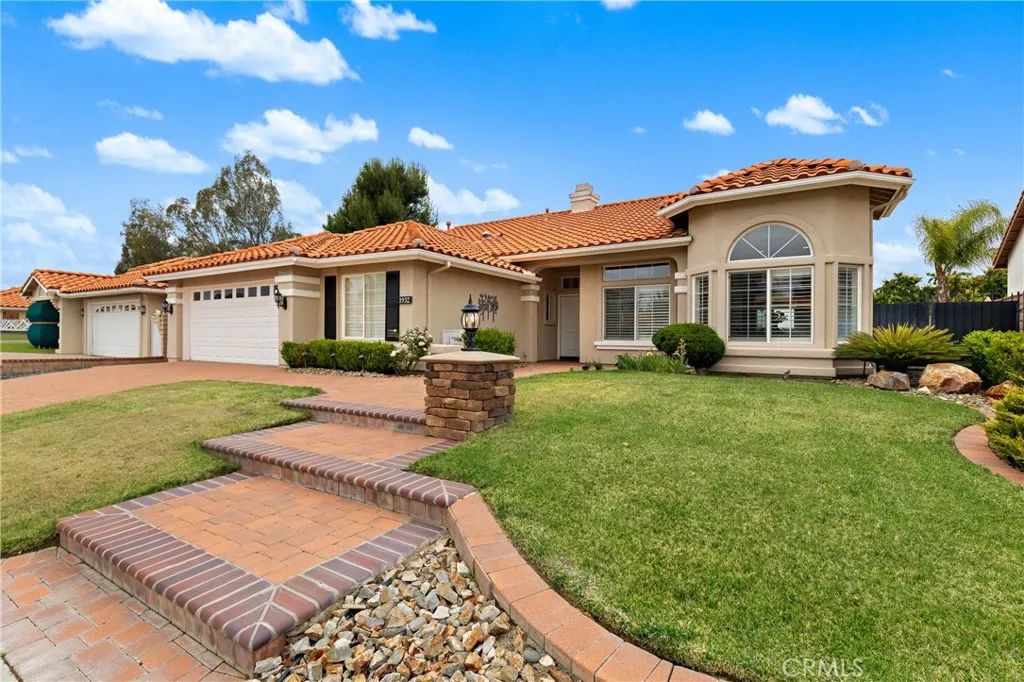 1932 Pecan Tree Street, Hemet, CA 92545