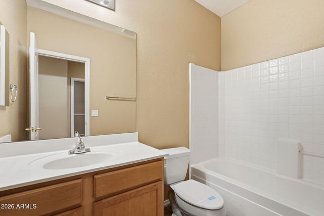 63 W CEDAR Drive, Chandler, AZ 85248