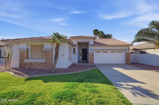 63 W CEDAR Drive, Chandler, AZ 85248