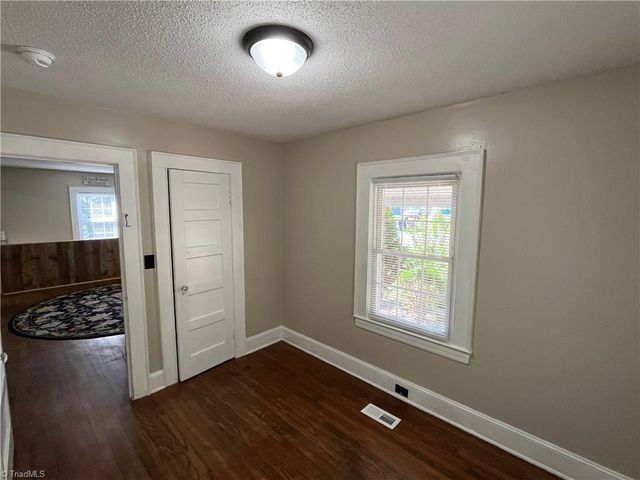 2535 Marble Street, Winston-salem, NC 27107
