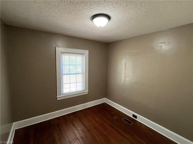 2535 Marble Street, Winston-salem, NC 27107