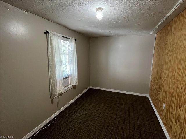 2535 Marble Street, Winston-salem, NC 27107