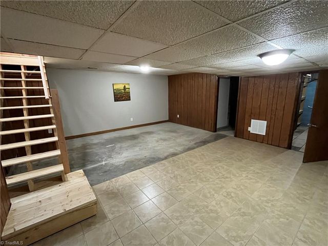 2535 Marble Street, Winston-salem, NC 27107