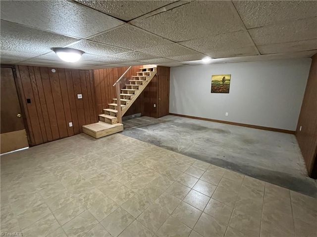 2535 Marble Street, Winston-salem, NC 27107