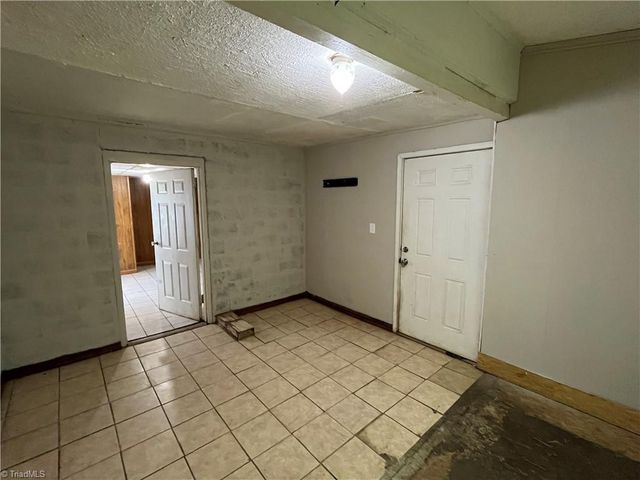 2535 Marble Street, Winston-salem, NC 27107