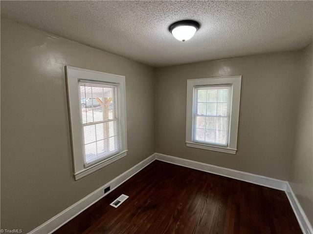 2535 Marble Street, Winston-salem, NC 27107