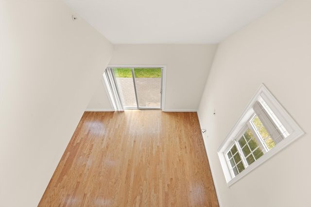 70 Endicott 1406, Norwood, MA 02062