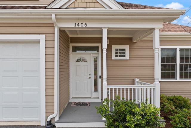 70 Endicott 1406, Norwood, MA 02062