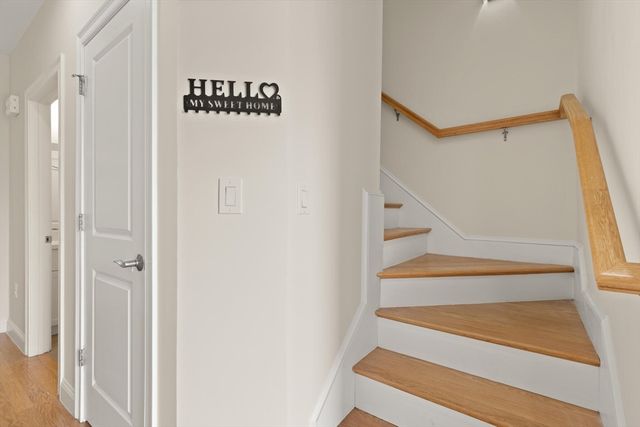 70 Endicott 1406, Norwood, MA 02062