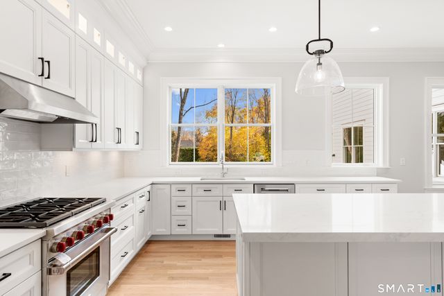 119 Harrison Avenue, New Canaan, CT 06840