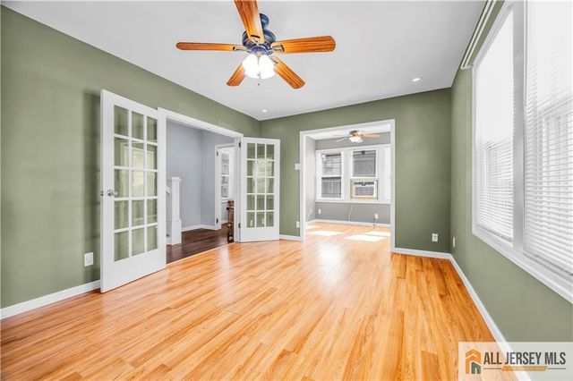 27 Charles Street, Carteret, NJ 07008
