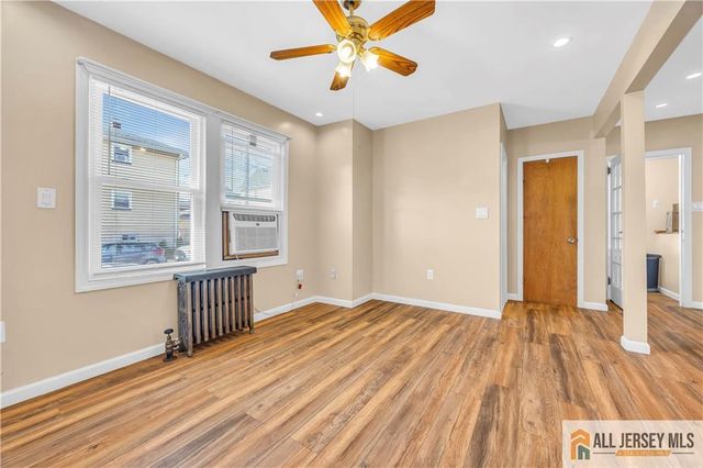 27 Charles Street, Carteret, NJ 07008