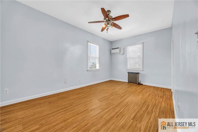 27 Charles Street, Carteret, NJ 07008